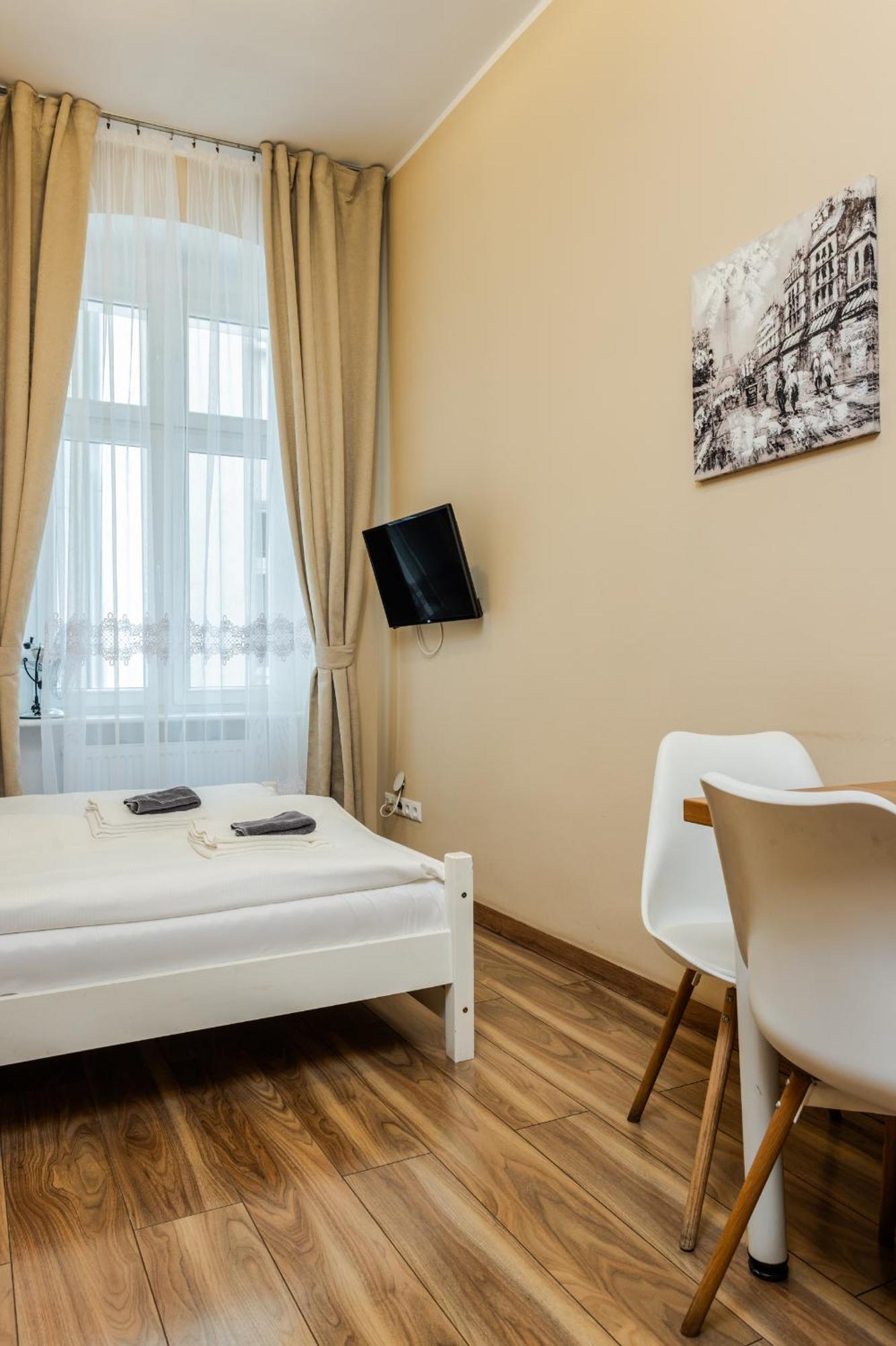 Functional And Comfortable Very Berry Studios In Poznan By Noclegi Renters Exteriér fotografie