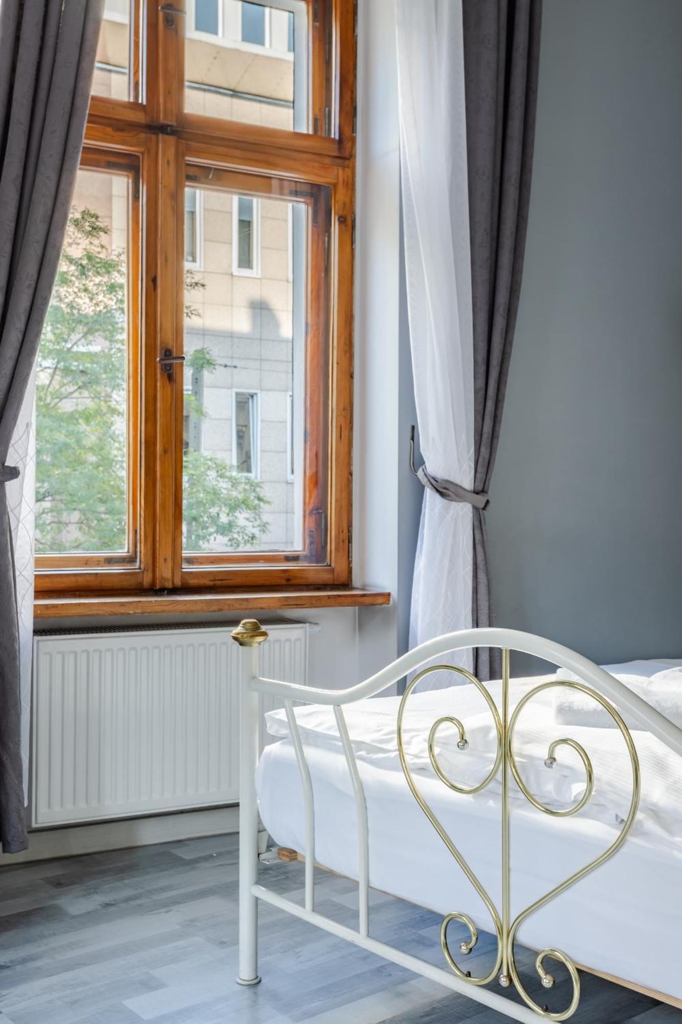 Functional And Comfortable Very Berry Studios In Poznan By Noclegi Renters Exteriér fotografie