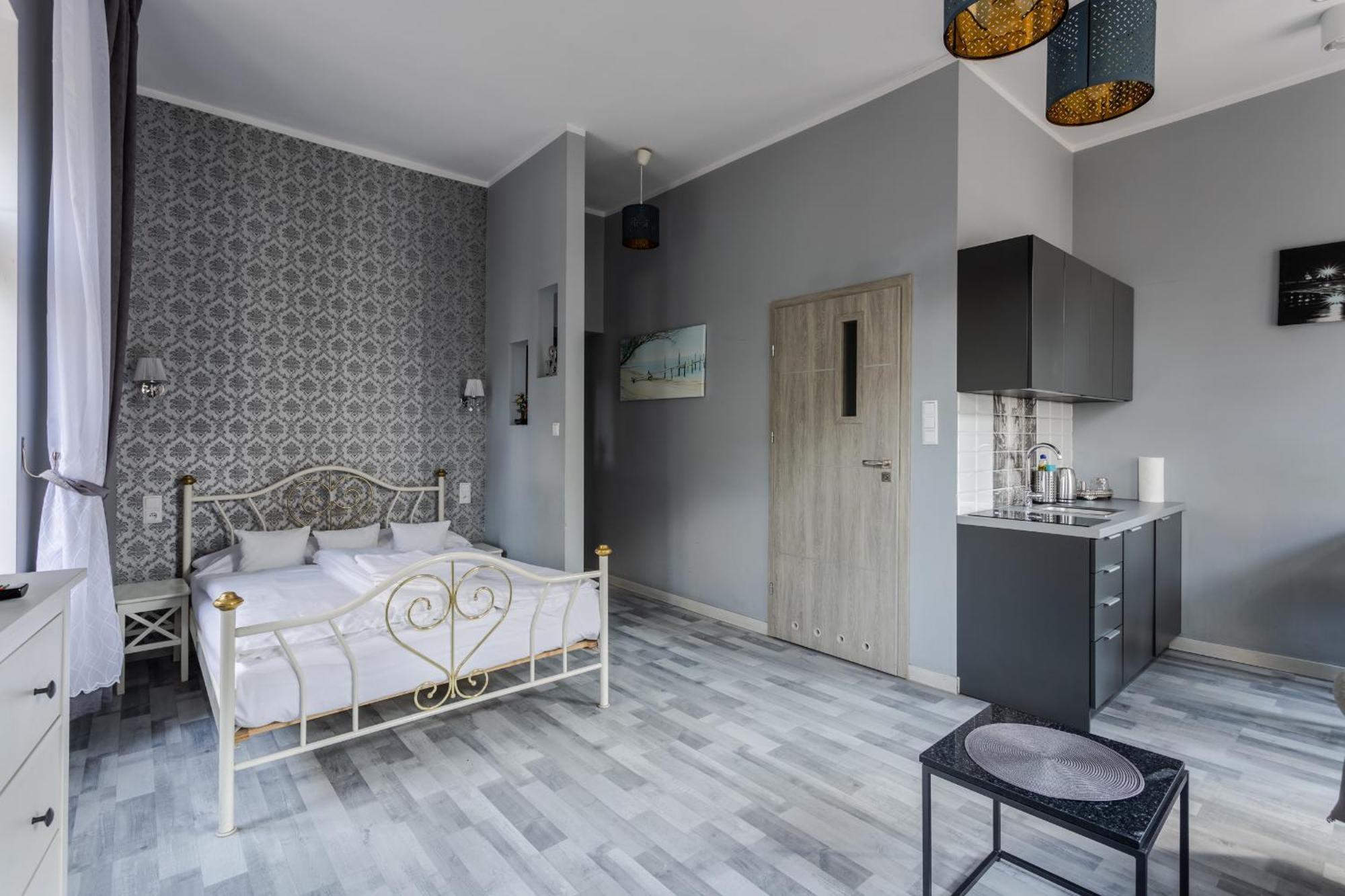 Functional And Comfortable Very Berry Studios In Poznan By Noclegi Renters Exteriér fotografie