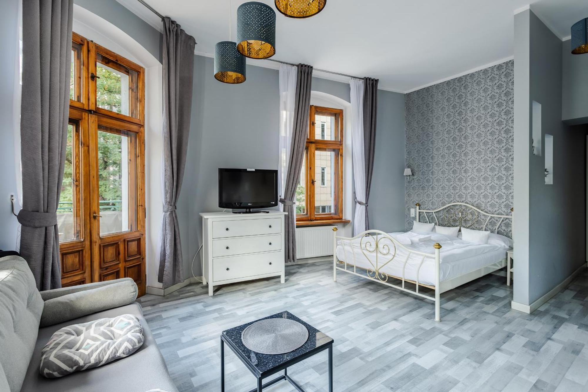 Functional And Comfortable Very Berry Studios In Poznan By Noclegi Renters Exteriér fotografie